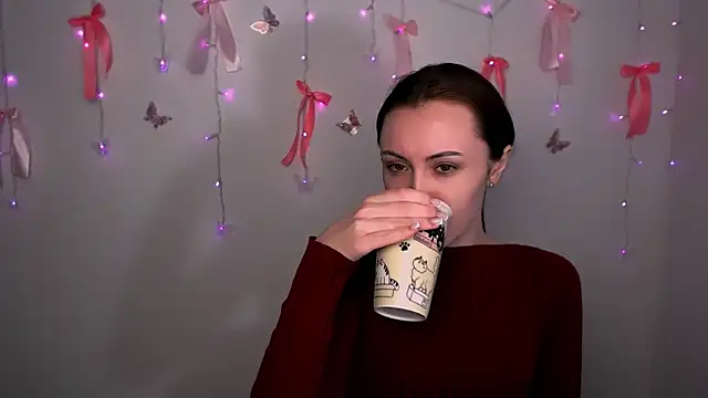 Snapshot of Nikonara_Love chatting on February 17, 12:57 pm Nikonara Love online show from February 17, 12:57 pm