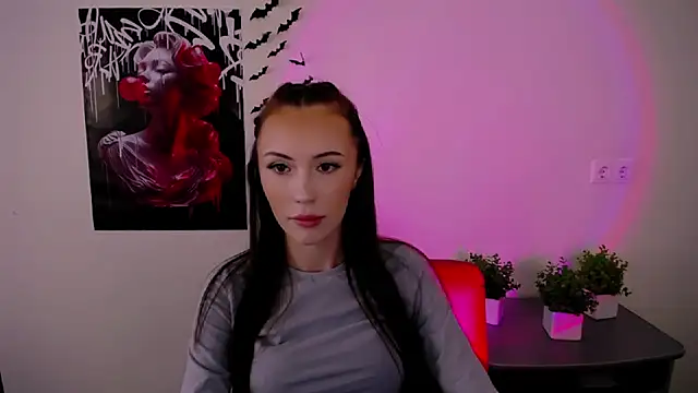 Snapshot of Nikonara_Love chatting on February 15, 12:43 pm Nikonara Love online show from February 15, 12:43 pm
