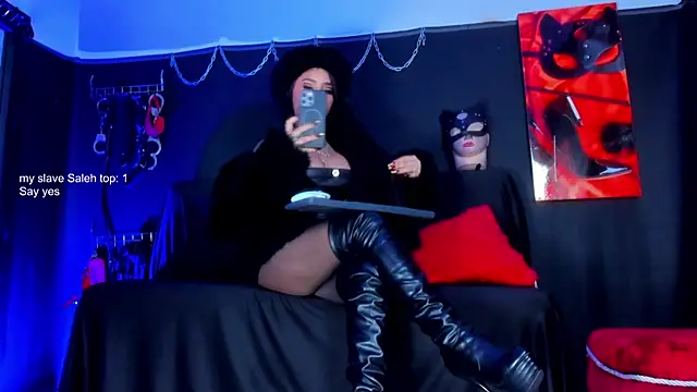 KaramStone online show from February 7, 2:14 pm