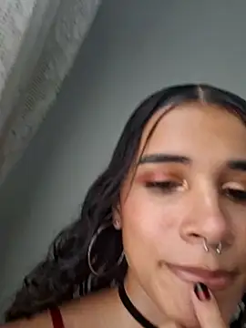 novinhatransexy online show from March 18, 4:50 pm