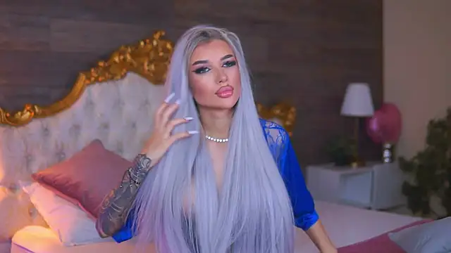 Juicy Jessye online show from March 5, 8:49 pm