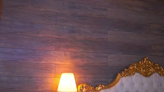 Juicy Jessye online show from March 18, 10:43 pm