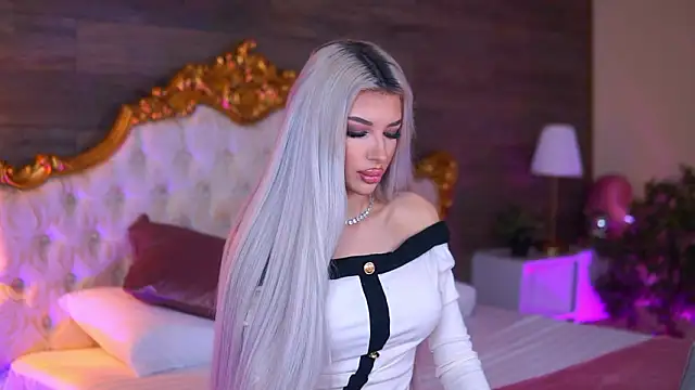 Juicy Jessye online show from February 23, 8:53 pm