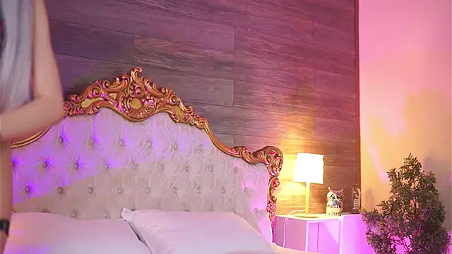 Snapshot of Juicy_Jessye chatting on March 20, 11:34 pm Juicy Jessye online show from March 20, 11:34 pm