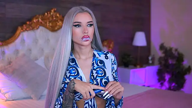 Juicy Jessye online show from November 4, 9:07 pm