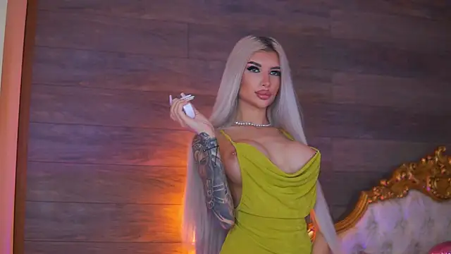 Juicy Jessye online show from February 20, 9:17 pm