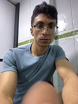 ApoloCruz online show from March 12, 6:50 am