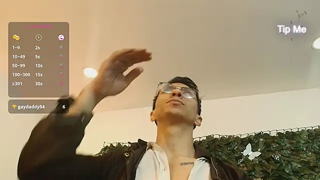 ApoloCruz online show from October 24, 6:01 am