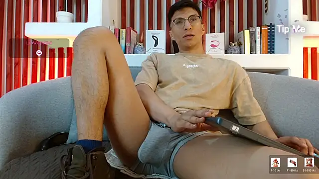 ApoloCruz online show from April 7, 5:09 am