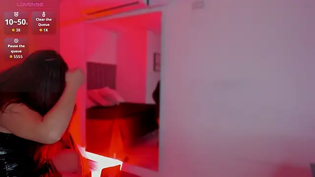 bonnieAn online show from March 3, 11:17 am