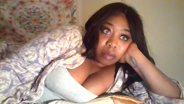 angeliquebelcali online show from November 10, 7:13 am