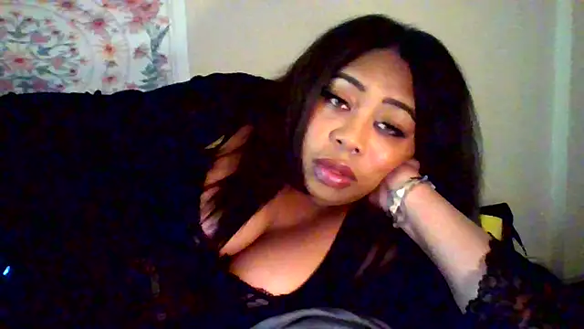 angeliquebelcali online show from November 2, 7:19 pm