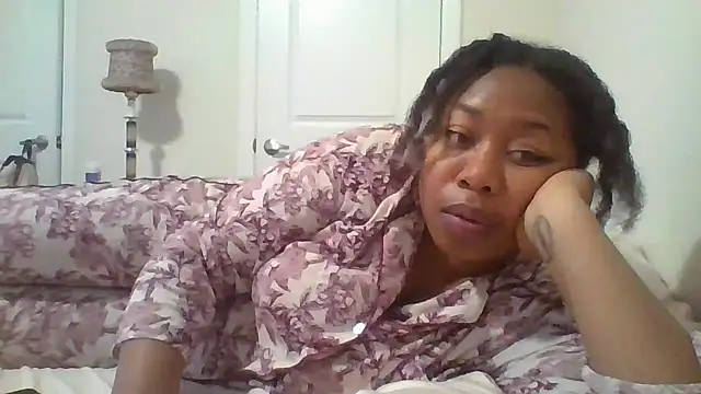 Snapshot of angeliquebelcali chatting on March 18, 1:57 am angeliquebelcali online show from March 18, 1:57 am