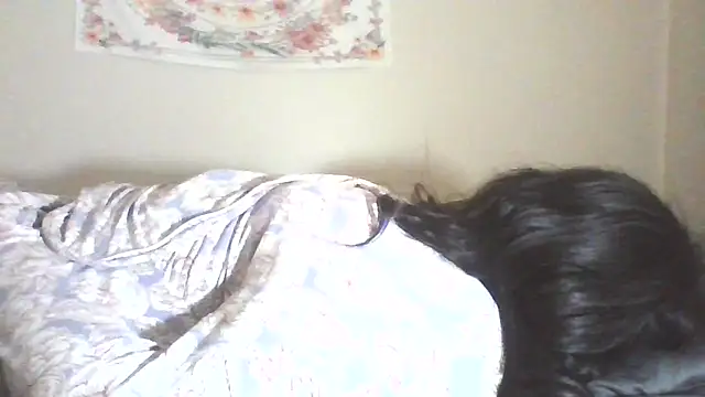 angeliquebelcali online show from May 23, 2:32 am