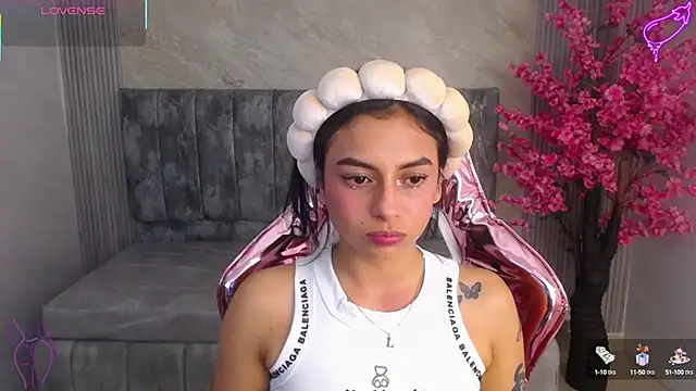 lilith petit sub online show from September 16, 8:21 pm