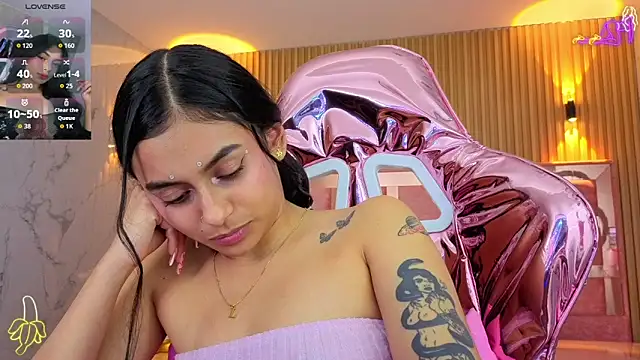 lilith petit sub online show from October 19, 3:15 pm