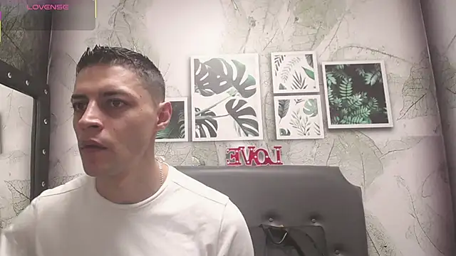 Frank Millers online show from March 17, 7:48 pm