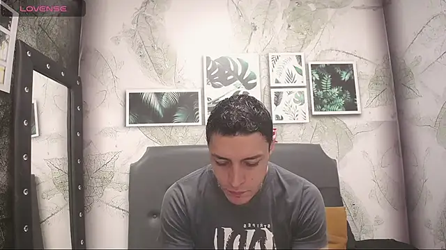 Frank Millers online show from March 13, 3:06 pm