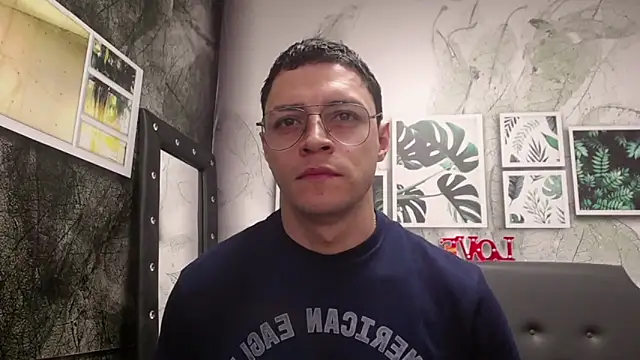 Frank Millers online show from September 12, 7:24 pm
