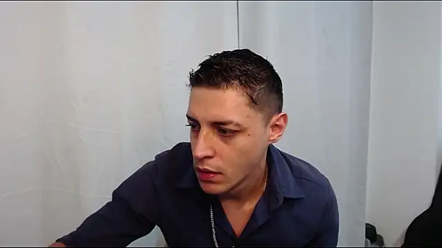 Snapshot of Frank_Millers chatting on June 5, 5:34 am Frank Millers online show from June 5, 5:34 am