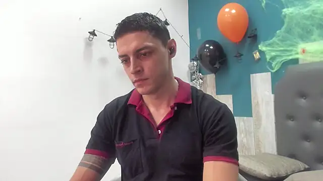 Frank Millers online show from October 29, 8:41 pm