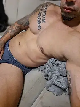 badbrown online show from March 27, 2:53 am