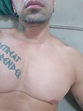 badbrown online show from December 13, 8:04 pm