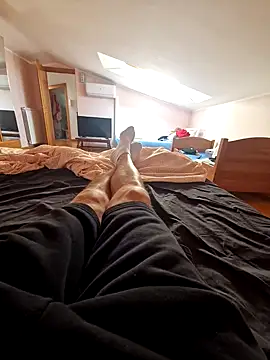 Velly82 online show from April 4, 2:23 pm