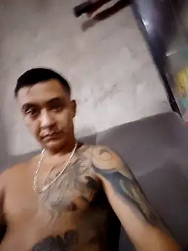 Snapshot of Ch420 chatting on September 28, 7:59 am Ch420 online show from September 28, 7:59 am