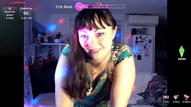 Snapshot of AdorahB3ll3 chatting on June 7, 7:08 pm AdorahB3ll3 online show from June 7, 7:08 pm