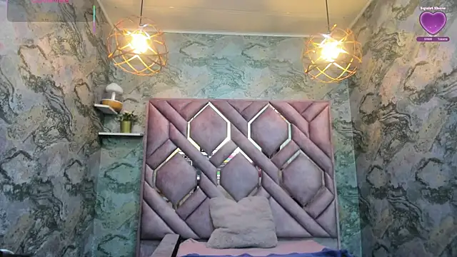 nefertiti ebony online show from December 20, 5:32 am