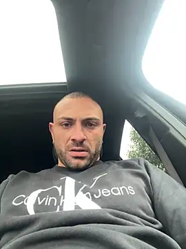 Snapshot of thor955555 chatting on November 19, 1:44 pm thor955555 online show from November 19, 1:44 pm