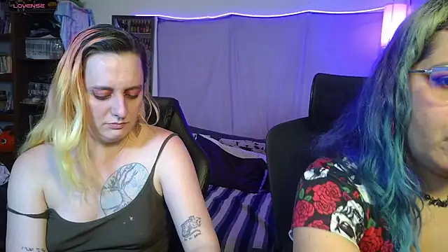 Evelan420 online show from April 17, 12:35 am