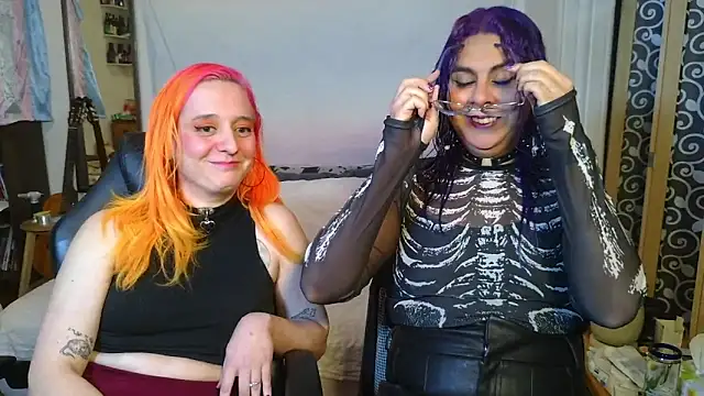 Evelan420 online show from December 1, 6:42 pm