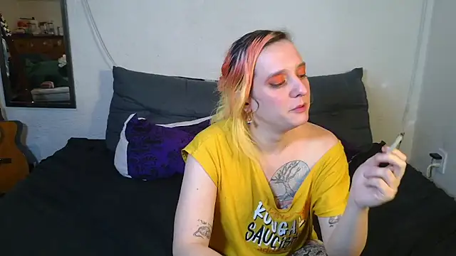 Evelan420 online show from October 21, 6:18 pm