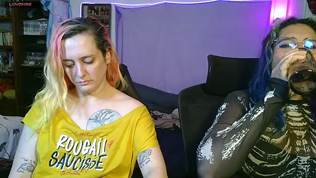 Evelan420 online show from March 26, 9:46 pm