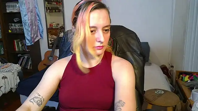 Evelan420 online show from November 12, 7:18 pm