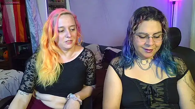 Snapshot of Evelan420 chatting on June 19, 7:41 pm Evelan420 online show from June 19, 7:41 pm