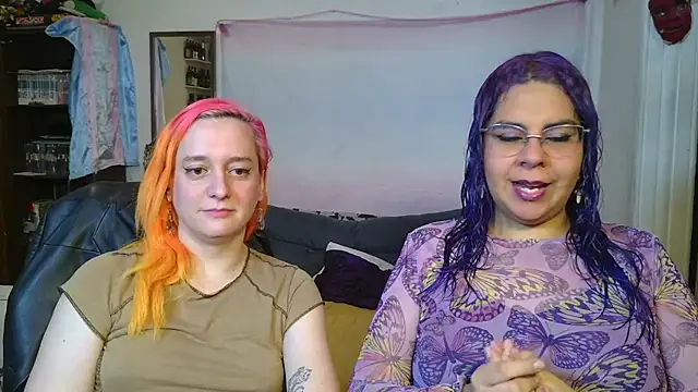 Evelan420 online show from December 19, 5:59 pm