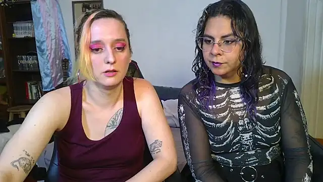 Evelan420 online show from October 29, 9:03 pm