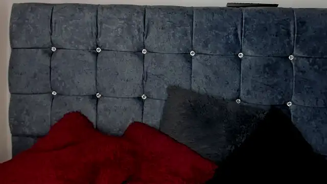 onix bl4ck online show from January 31, 7:18 pm