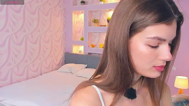 FloraDobb online show from April 12, 7:11 am