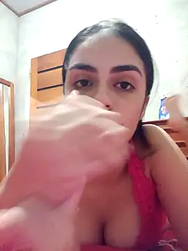 perolaa8 online show from February 19, 6:00 pm