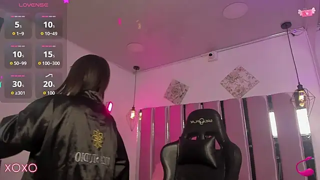 Snapshot of Belinda_Braund chatting on September 19, 3:43 am Belinda Braund online show from September 19, 3:43 am