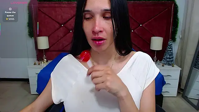 Snapshot of victoria_adams07 chatting on December 15, 8:14 pm victoria adams07 online show from December 15, 8:14 pm