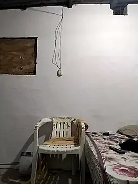 Snapshot of Ant1990 chatting on March 4, 3:22 am Ant1990 online show from March 4, 3:22 am