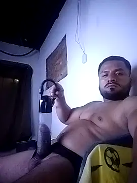 Snapshot of Ant1990 chatting on October 14, 3:40 am Ant1990 online show from October 14, 3:40 am