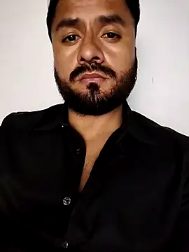 Snapshot of Ant1990 chatting on March 21, 4:06 am Ant1990 online show from March 21, 4:06 am