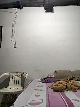 Snapshot of Ant1990 chatting on March 7, 3:29 am Ant1990 online show from March 7, 3:29 am