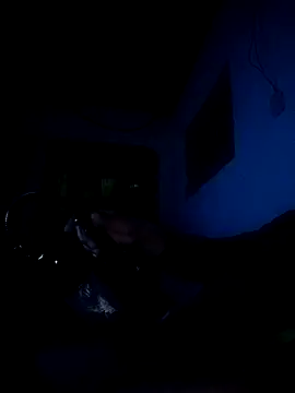 Snapshot of Ant1990 chatting on October 12, 4:14 am Ant1990 online show from October 12, 4:14 am